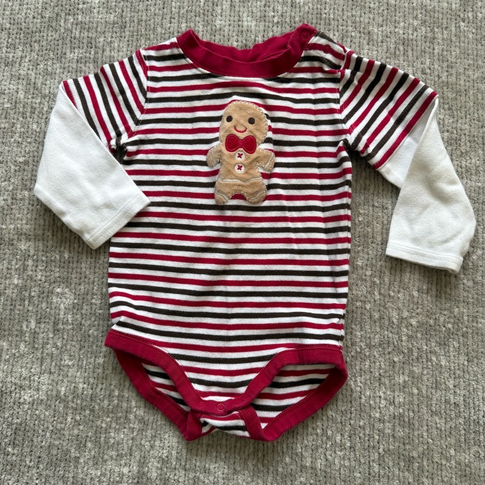 Gymboree Gingerbread Baby Outfit Set
Bodysuit & Fleece Pants 12-18M - Picture 2 of 7